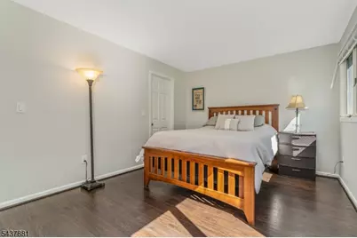 107 Westchester Ter, Clinton Township, NJ 08801 - Photo 18