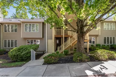 107 Westchester Ter, Clinton Township, NJ 08801 - Photo 2