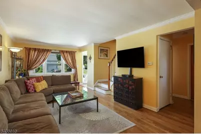 213 Sailer St, Cranford Township, NJ 07016 - Photo 4
