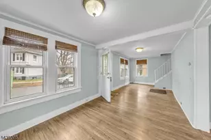 916 Gates St, Phillipsburg, NJ 08865 - Photo 6