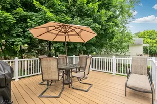 16 Highview Dr, Woodland Park, NJ 07424 - Photo 10