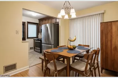 16 Highview Dr, Woodland Park, NJ 07424 - Photo 4