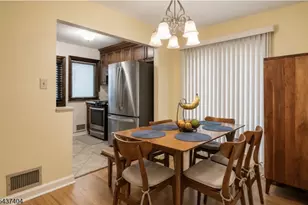16 Highview Dr, Woodland Park, NJ 07424 - Photo 4