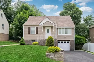 16 Highview Dr, Woodland Park, NJ 07424 - Photo 1