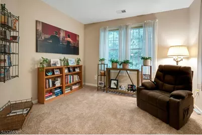 17 Ridgeview Ln, Mount Arlington, NJ 07856 - Photo 10