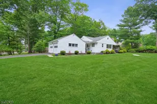 25 Grove St, Caldwell, NJ 07006 - Photo 42
