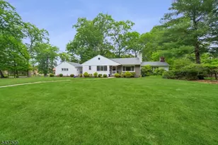 25 Grove St, Caldwell, NJ 07006 - Photo 44