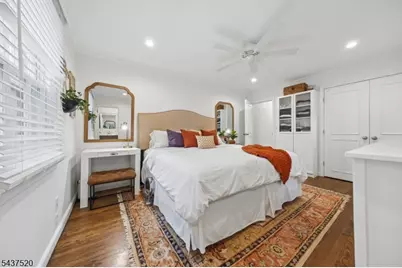 25 Grove St, Caldwell, NJ 07006 - Photo 16