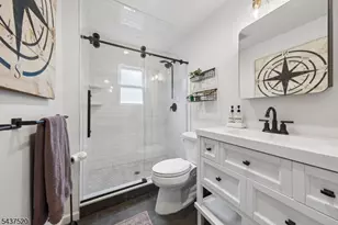 25 Grove St, Caldwell, NJ 07006 - Photo 22