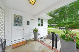 25 Grove St, Caldwell, NJ 07006 - Photo 32