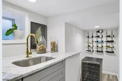 67 Midland Blvd, Maplewood, NJ 07040 - Photo 16