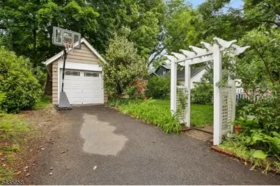 67 Midland Blvd, Maplewood, NJ 07040 - Photo 26