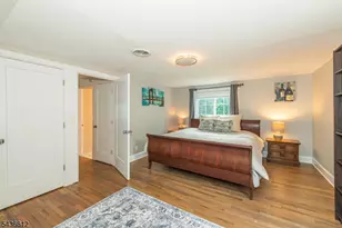 33 Yantecaw Ave, Bloomfield, NJ 07003 - Photo 14
