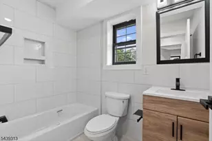 747 S 11th St, Newark, NJ 07103 - Photo 10
