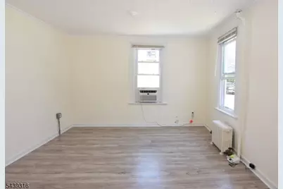 19 West St, Bernardsville, NJ 07924 - Photo 2