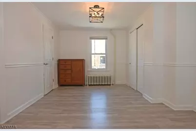 19 West St, Bernardsville, NJ 07924 - Photo 4