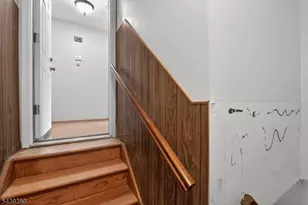 348 W Emerson Ave, Rahway, NJ 07065 - Photo 24