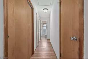 348 W Emerson Ave, Rahway, NJ 07065 - Photo 22