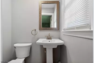 348 W Emerson Ave, Rahway, NJ 07065 - Photo 16