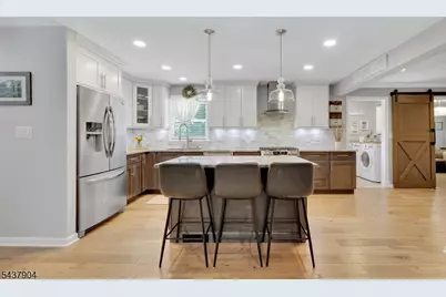 231 Stirling Rd, Watchung, NJ 07069 - Photo 12
