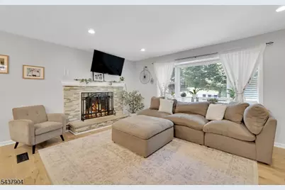 231 Stirling Rd, Watchung, NJ 07069 - Photo 8