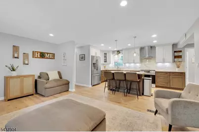 231 Stirling Rd, Watchung, NJ 07069 - Photo 10