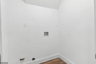855 S 14th St, Newark, NJ 07108 - Photo 24