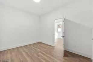 855 S 14th St, Newark, NJ 07108 - Photo 20