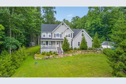 1 Wood Hollow Trl, Jefferson Township, NJ 07438 - Photo 2