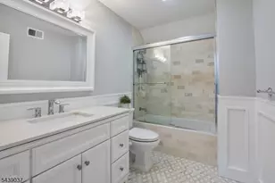 1 Wood Hollow Trail, Jefferson Township, NJ 07438 - Photo 14