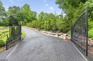 1 Wood Hollow Trail, Jefferson Township, NJ 07438 - Photo 1