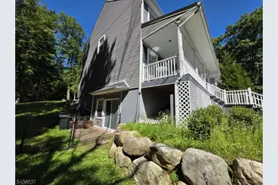 1 Wood Hollow Trl, Jefferson Township, NJ 07438 - Photo 6