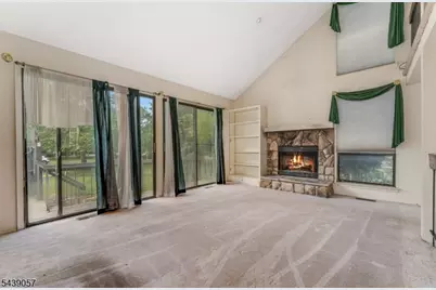 300 Gemini Dr #A, Hillsborough Township, NJ 08844 - Photo 4