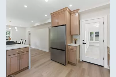 807 Mountain Ave, Bound Brook, NJ 08805 - Photo 16