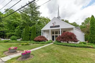 23 E Foxboro Ln, West Milford, NJ 07480 - Photo 22