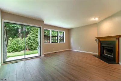 23 E Foxboro Ln #E, West Milford, NJ 07480 - Photo 6