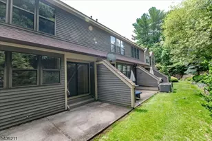 23 E Foxboro Ln, West Milford, NJ 07480 - Photo 18