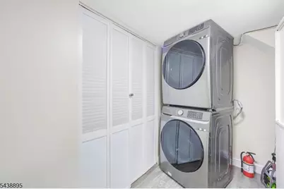 64 Demott Ave, Clifton, NJ 07011 - Photo 22