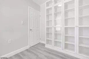 64 DeMott Ave, Clifton, NJ 07011 - Photo 18