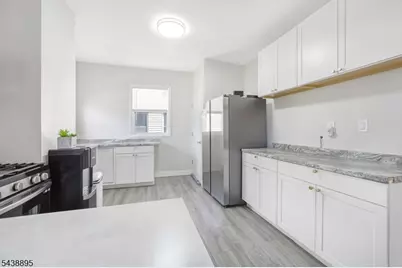64 Demott Ave, Clifton, NJ 07011 - Photo 16