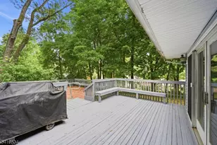 27 Knollwood Rd, Morristown, NJ 07960 - Photo 28