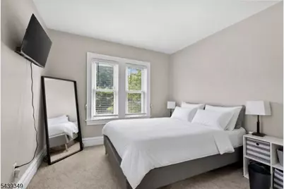 87 W Hanover Ave #2, Morris Plains, NJ 07950 - Photo 14