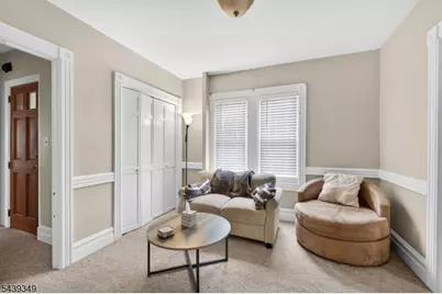 87 W Hanover Ave #2, Morris Plains, NJ 07950 - Photo 6