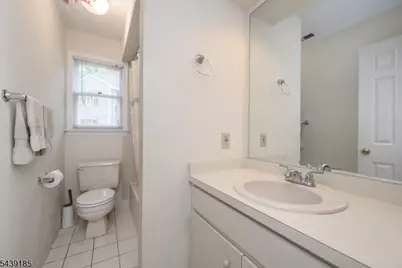28 Countryside Dr Ondo, Bernards Township, NJ 07920 - Photo 14
