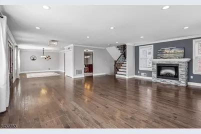 45 Wilmore Rd, Little Falls Township, NJ 07424 - Photo 6