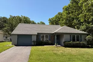 541 Petunia Ln, Manchester Township, NJ 08759 - Photo 1