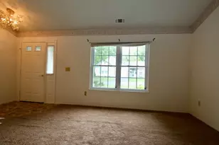 541 Petunia Ln, Manchester Township, NJ 08759 - Photo 6