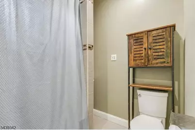 169 Vermont Ave, Newark, NJ 07106 - Photo 10