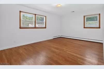 30 Frandsen Ave, South River, NJ 08882 - Photo 12