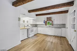 111 Village Rd, Harding Township, NJ 07976 - Photo 6